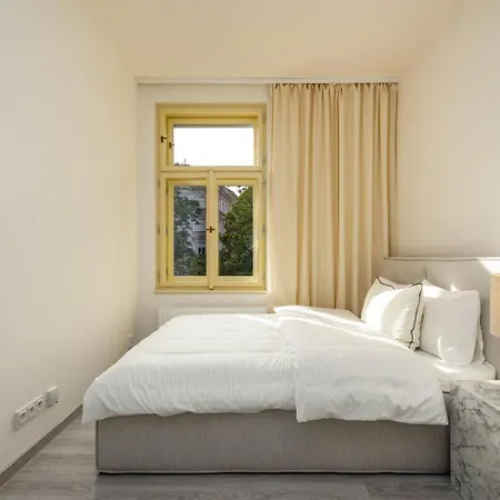 Apartamento Spacious Artistic - 15 Min To Center *